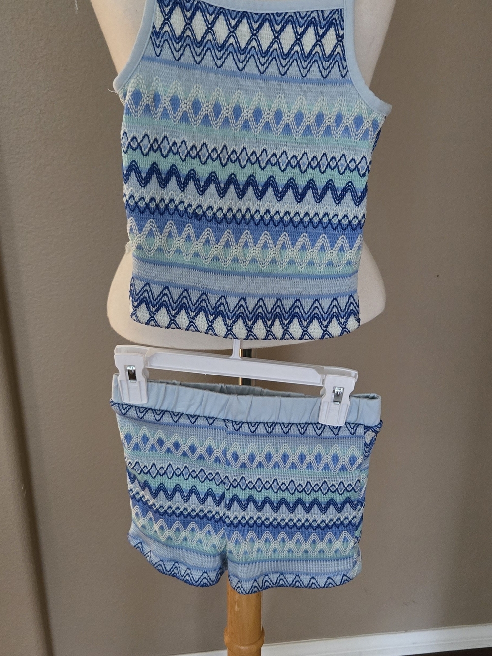 Btween Light Blue & Navy Zigzag Knit Kids Matching Set